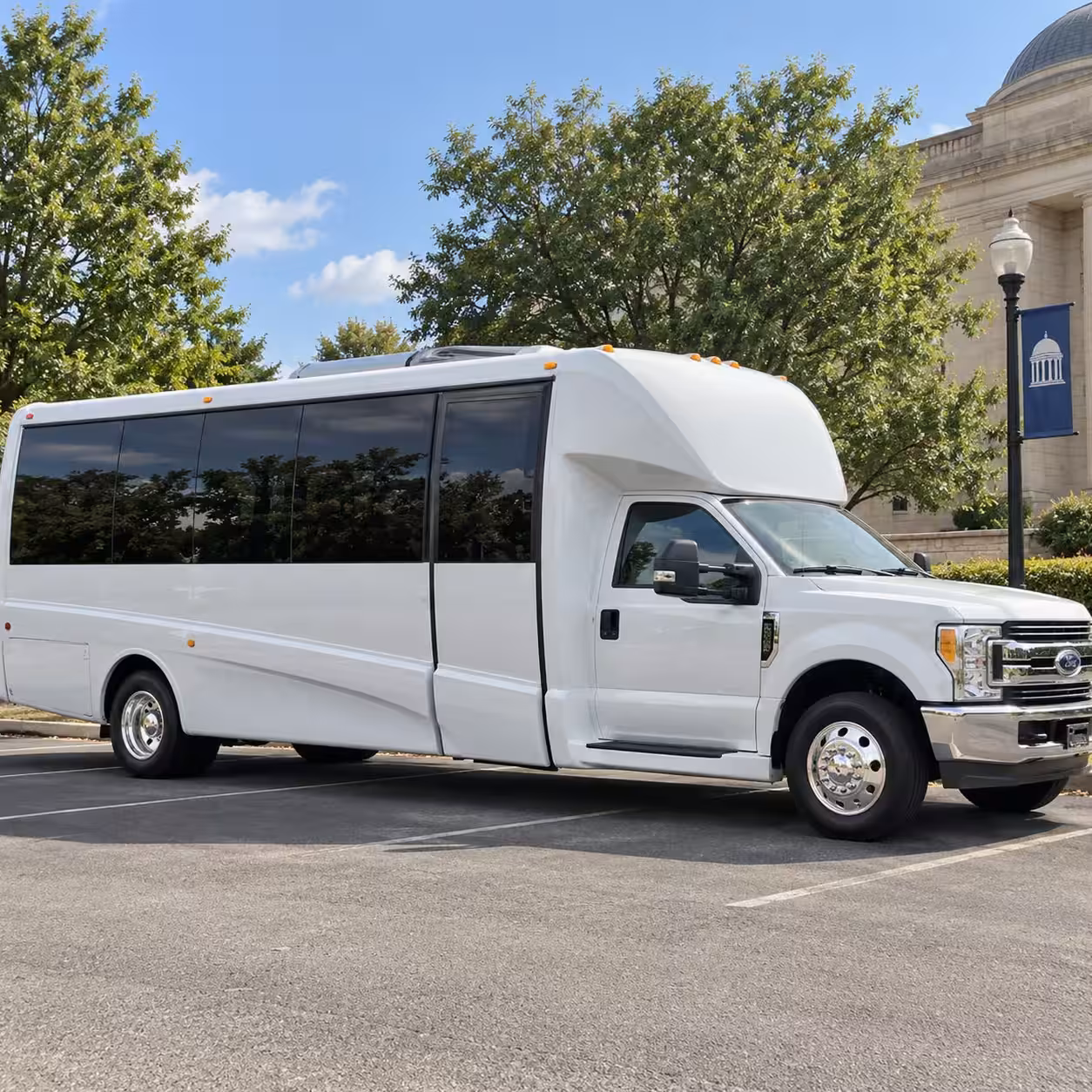 15 passenger minibus