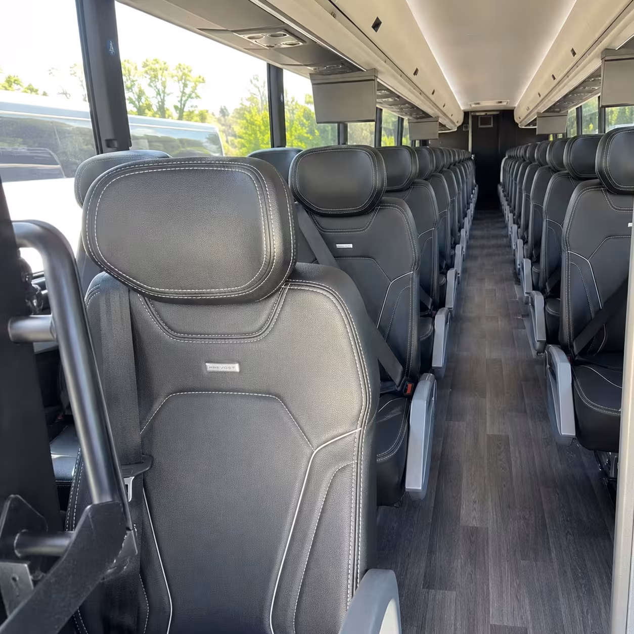 conroe charter bus hero 2