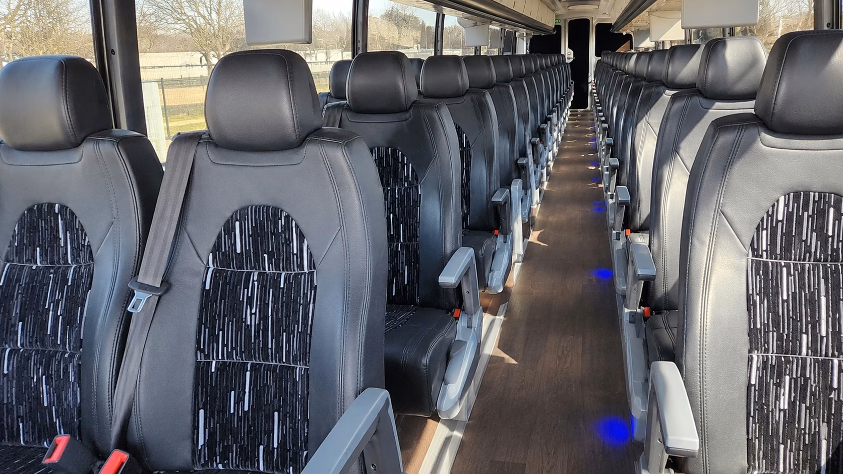 instant online bus rental quotes in conroe